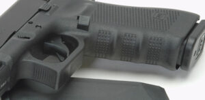 Glock 17 Gen4 finger ridges