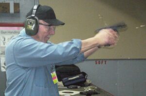 The author fires three quick rounds with the G17 Gen4.