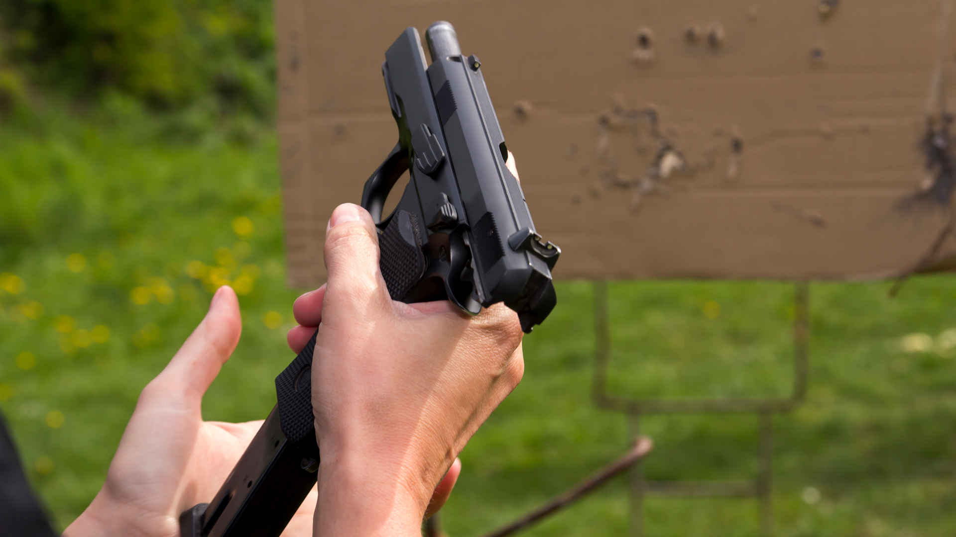 6 Best HammerFired Concealed Carry Pistols (2024 Update) Reload Your Gear