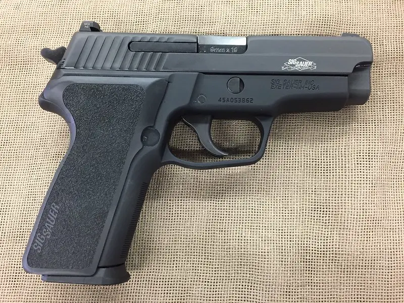 Sig Sauer P229 E2